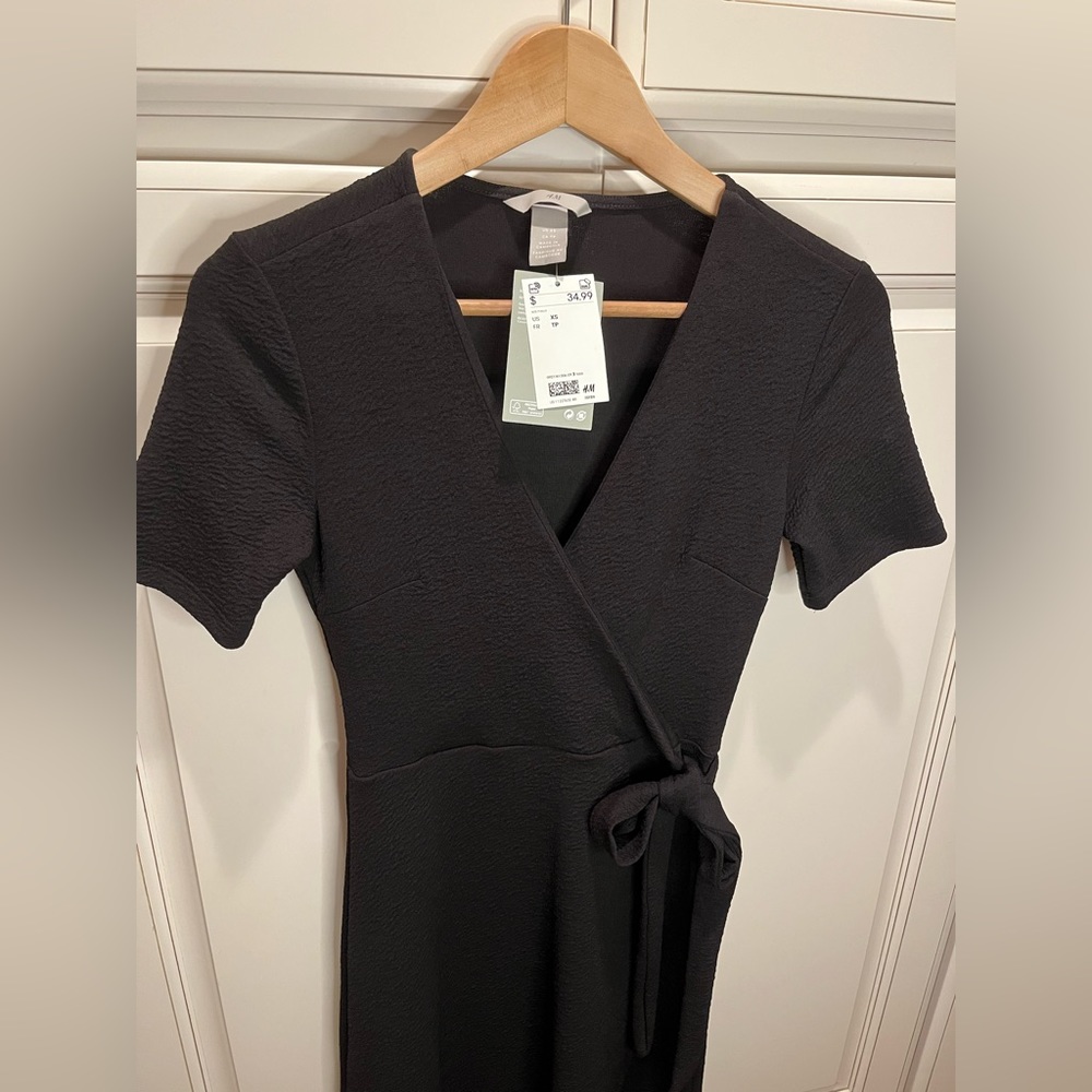 H&M Black Wrap-Waist Midi Dress in Size XS